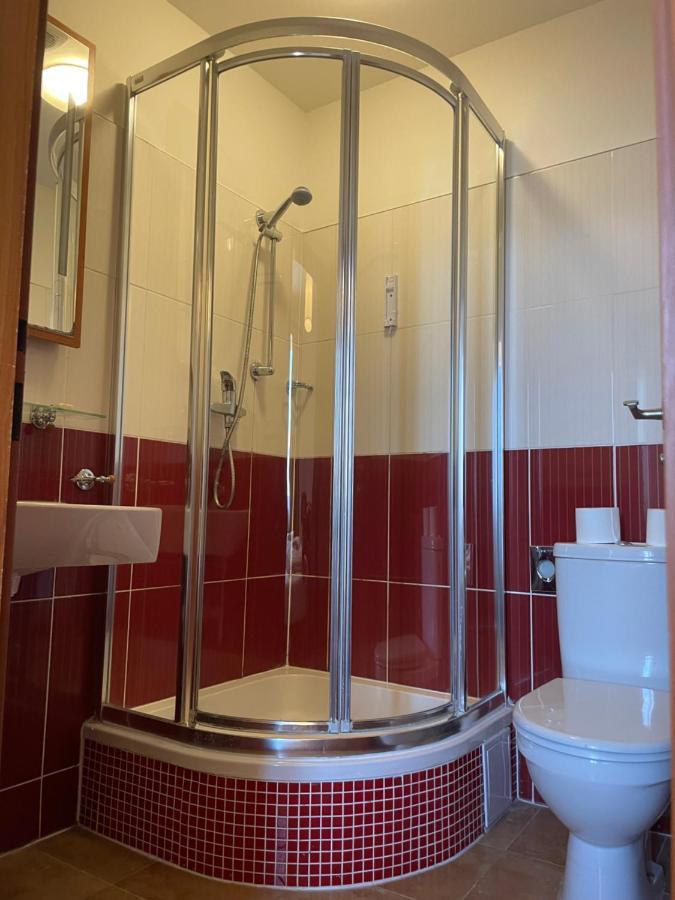 Dreibettzimmer
